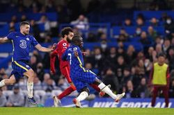 CLB Liverpool cầm hòa Chelsea mặc dù dẫn 2-0