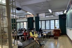 Ngày mai, học sinh từ lớp 7 tới lớp 12 ở TP. HCM học trực tiếp như thế nào?