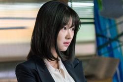 Mưa gió rẽ vào nhà bạn thân ngủ nhờ, cảnh tượng trước mắt khiến tôi sụp đổ hoàn toàn