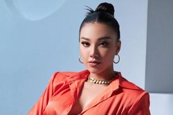 Kim Duyên xúc động gửi lời cảm ơn khán giả, trở về Việt Nam sau khi chinh chiến tại Miss Universe 2021