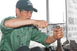 'Đỏ lửa' giữ nghề rèn