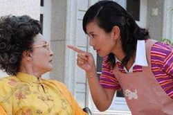 Vừa thấy mặt người yêu tôi, mẹ đã giận dữ đòi 'tống cổ' tôi ra đường nếu như vẫn cứng đầu yêu anh