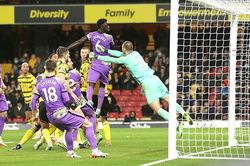 Chuyện thay tướng: Tottenham nhắm Top 4, Aston Villa chưa lột xác