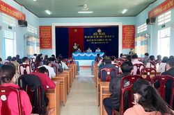 Tổ đại biểu HĐND tỉnh Gia Lai tiếp xúc cử tri thị xã Ayun Pa