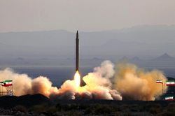 Iran phát triển tên lửa và UAV có khả năng vượt hệ thống phòng không