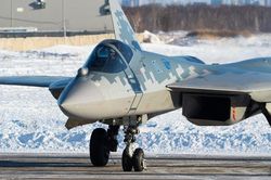 Hé lộ nguyên nhân dẫn tới mức giá siêu đắt của tiêm kích tàng hình Su-57