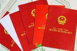 Khởi tố đối tượng làm giả sổ đỏ để lừa đảo chiếm đoạt tài sản