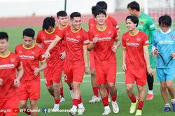 HLV Park Hang Seo: 'Thay đội trưởng để tạo bầu không khí mới'