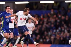 Đánh bại Tottenham, Chelsea 'đặt một chân' vào chung kết Cúp Liên đoàn Anh