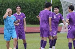 Huấn luyện viên Park Hang-seo: 'Hãy quên chuyện cũ đi'