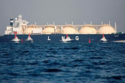 Xuất khẩu LNG: Cuộc canh tranh khốc liệt giữa Mỹ và Qatar