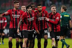 Kết quả Serie A vòng 20: Juventus hòa đáng tiếc với Napoli, AC Milan áp sát Inter