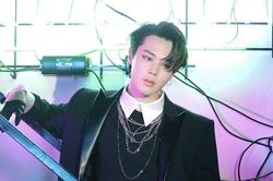 Tin đồn về BTS: Jimin yêu đồng giới, suýt bị Dispatch khui hẹn hò