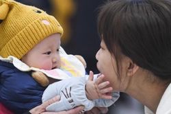 Tỷ lệ sinh giảm đang là vấn đề cấp bách tại Trung Quốc