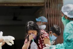 Chuyên gia dự báo Ấn Độ có thể ghi nhận 1 triệu ca COVID-19 mỗi ngày