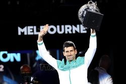 Australia khẳng định không 'giam giữ' ngôi sao quần vợt Novak Djokovic