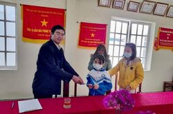 Khánh thành nhà tình thương Chữ thập đỏ và trao học bổng cho địa chỉ nhân đạo