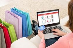 Lướt chuột để đi chợ - xu hướng tiêu dùng lên ngôi trong năm mới