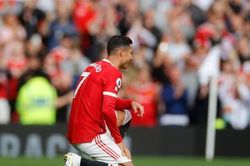 'Ronaldo gây ra quá nhiều phiền toái cho MU'