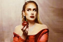 Adele nhá hàng MV 'Oh My God' sắp ra mắt