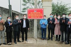 Khánh thành công trình thanh niên Thắp sáng đường quê