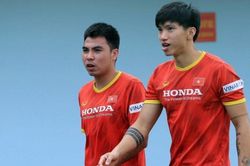 Văn Hậu khó đá SEA Games, thầy Park phải tính lại