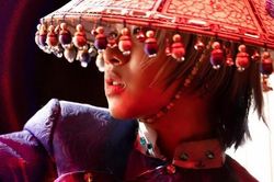 MV 'Chọn bạn mà chơi' - Mượn cổ nói kim