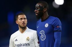 Hazard làm 'tay trong' giúp Real chiêu mộ Ruediger