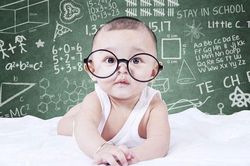 Chuyên gia bật mí: Trẻ có 4 dấu hiệu này chứng tỏ giàu cảm xúc, ngoan ngoãn từ nhỏ