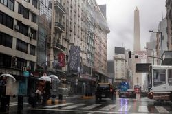 Thủ đô Buenos Aires mất điện diện rộng trong thời tiết nắng nóng