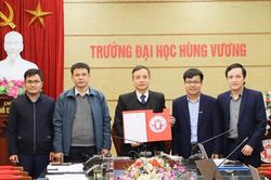 Ký kết hợp tác giữa Trường Đại học Hùng Vương với Trường Đại học Quốc lập Đông Hoa