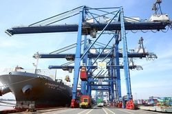 Nhóm cổ phiếu ngành vận tải biển kỳ vọng phục hồi tăng trưởng năm 2022