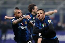 Inter Milan giành Siêu cúp Italy bằng bàn thắng phút 120+1