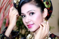 Việt Trinh khoe cuộc sống an nhàn sau khi rời khỏi showbiz
