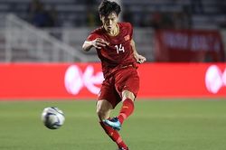 Việt Nam vs Úc: Vì sao ông Park lo lắng về Hoàng Đức, Văn Toàn?
