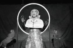 Adele chính thức phát hành MV 'Oh My God'