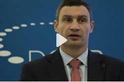 Vitali Klitschko, cựu tay đấm và thị trưởng Kiev, nói Ukraine 'chuẩn bị cho mọi trường hợp' với Nga