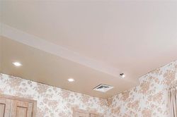 Mỹ nhân chuyển giới Vbiz thử sức với mái ngố: Hương Giang sang chảnh, Lâm Khánh Chi hack tuổi