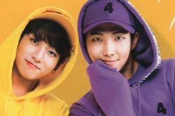 Thói quen của Jungkook và RM BTS khiến họ giống 1 cặp song sinh