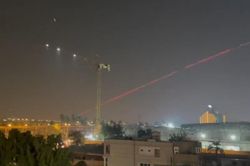 Sứ quán Mỹ ở Iraq bị tấn công rocket