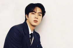 Jin BTS được giảng viên đạo diễn lừng danh dự báo tương lai rạng ngời