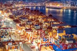Thặng dư thương mại Trung Quốc lập kỷ lục trong năm 2021