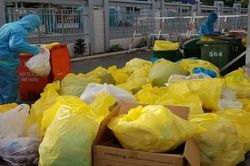 Xử lý rác thải của F0 điều trị tại nhà: Quản lý còn lỏng lẻo