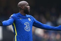 Chelsea thua, Tuchel lôi Lukaku ra mắng