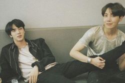Jin BTS chiều J-Hope hết nấc ở trang trại dâu tây