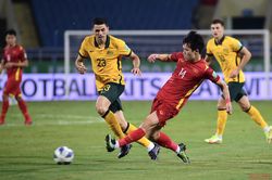 Hoàng Đức trở lại đội tuyển, Tiến Linh và Văn Toàn vắng mặt trận gặp Australia