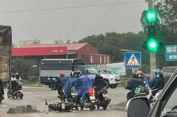 Va chạm giữa ô tô và xe máy điện, người phụ nữ tử vong tại chỗ