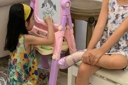 Chồng đại gia của Phan Như Thảo đăng ảnh con gái làm điều này khiến ai cũng gật gù nhận xét 'con nhà nòi'