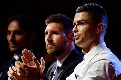 The Best 2021: Messi và Ronaldo gạch tên nhau trong phiếu bình chọn