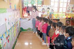 Kiên trì thực hiện 'mục tiêu kép' trong giáo dục